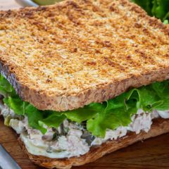 sandwich-de-atun-americano-terminado